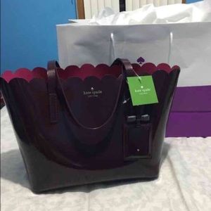 NWT Kate Spade Carrigan Patent Avenue Scallop Tote